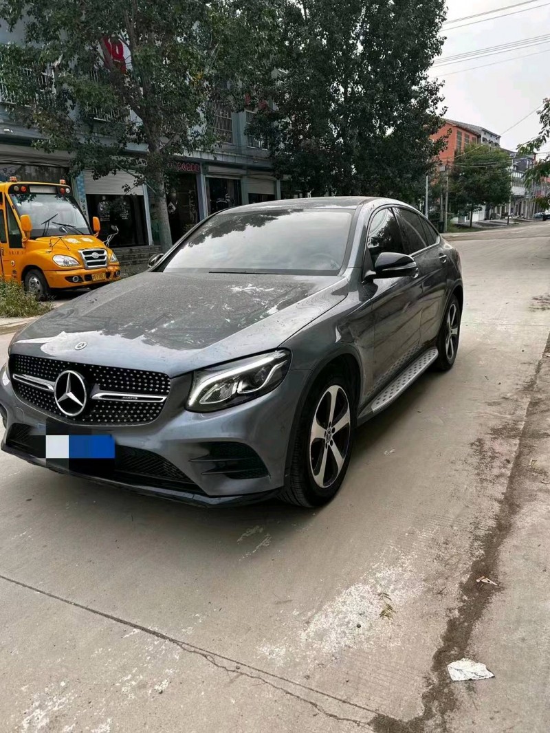 东营19年奔驰GLC2