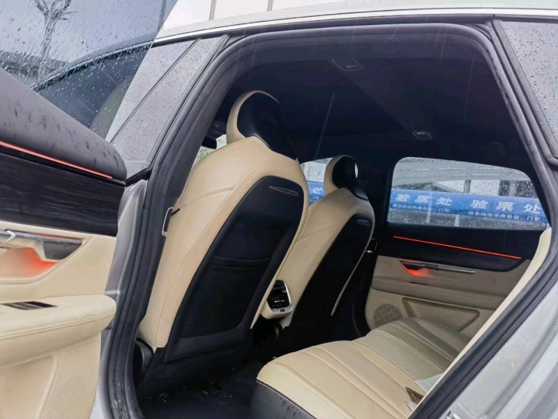 鄂州22年小鵬汽車p79