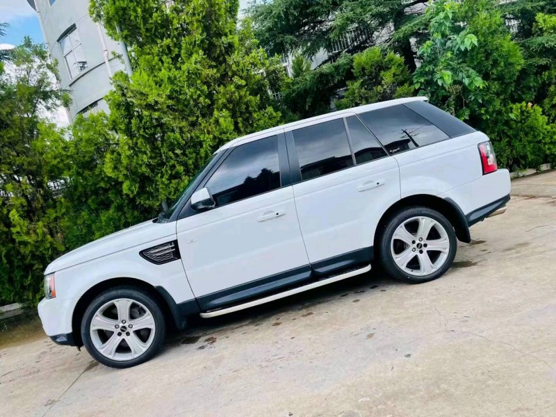 枣庄12年路虎揽胜运动3