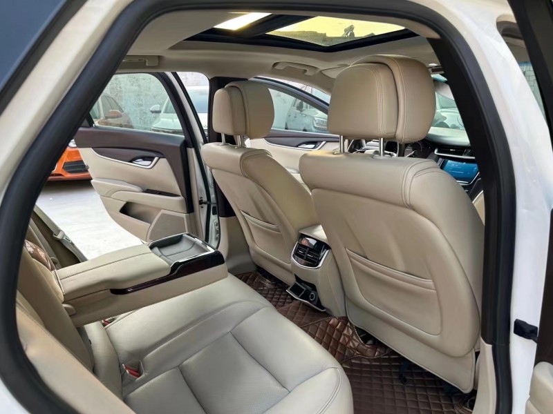 济宁15年凯迪拉克XTS6