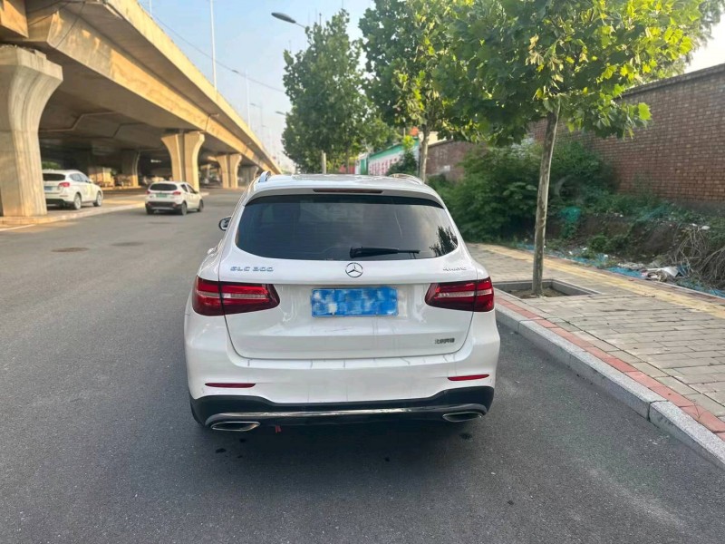 邯郸17年奔驰GLC4