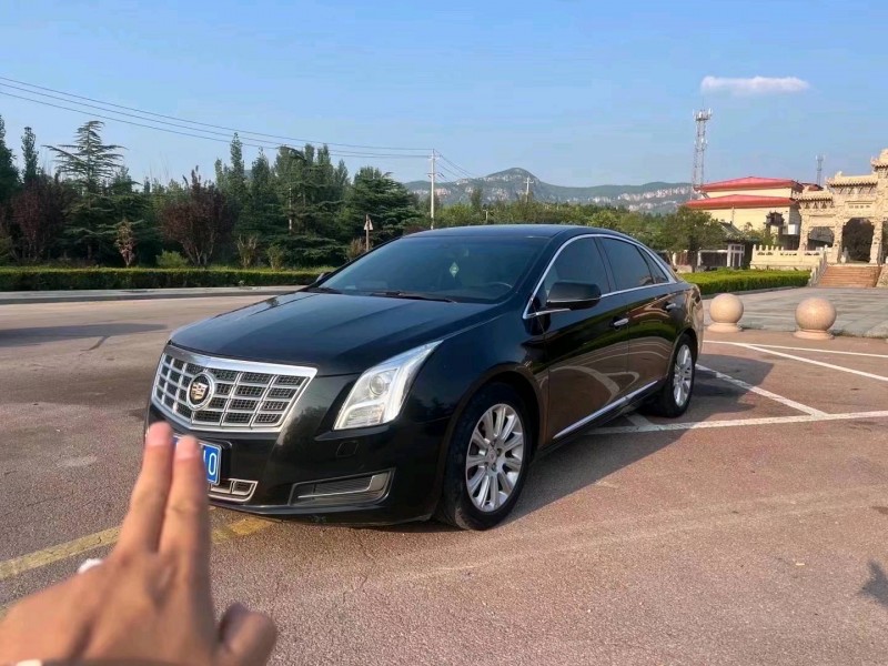 东营13年凯迪拉克XTS2