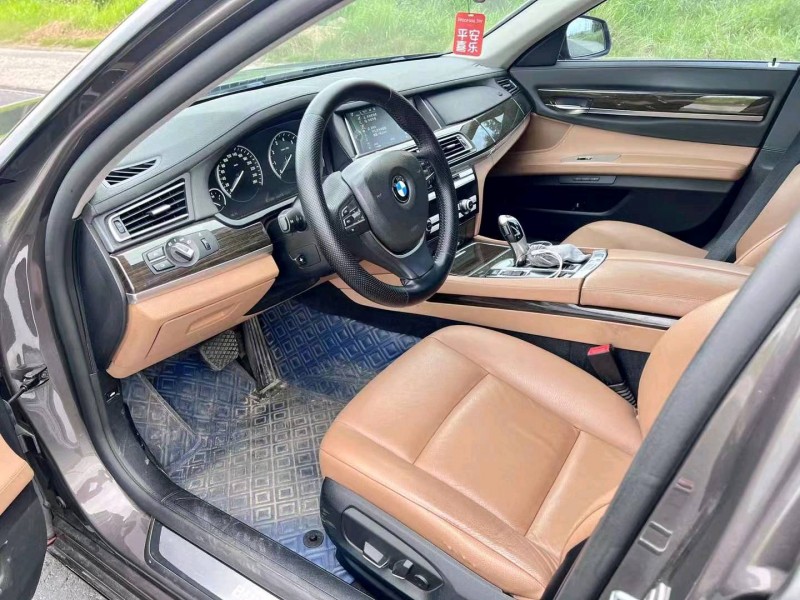 宜昌13年宝马7系7