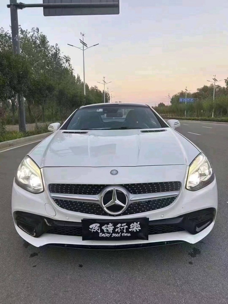 枣庄17年奔驰SLC1