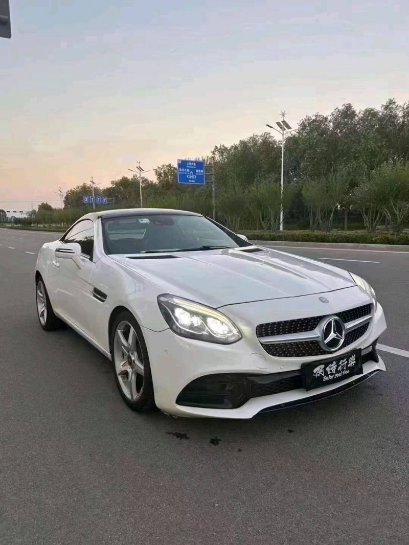 枣庄17年奔驰SLC2