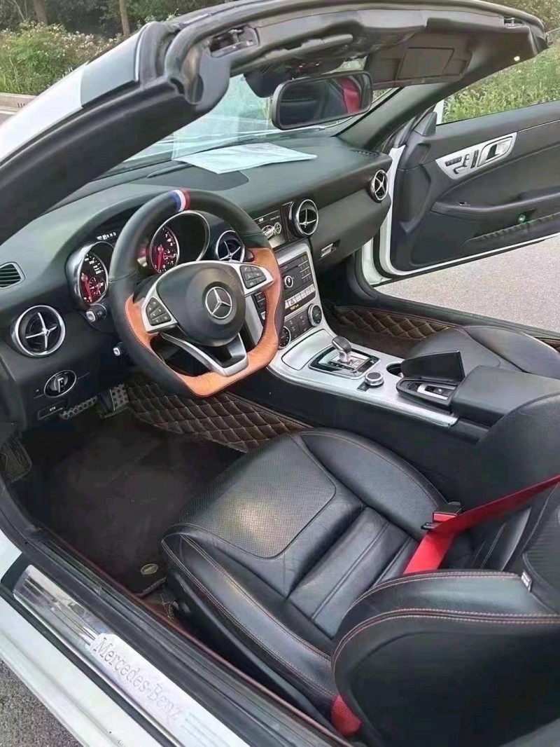 枣庄17年奔驰SLC8