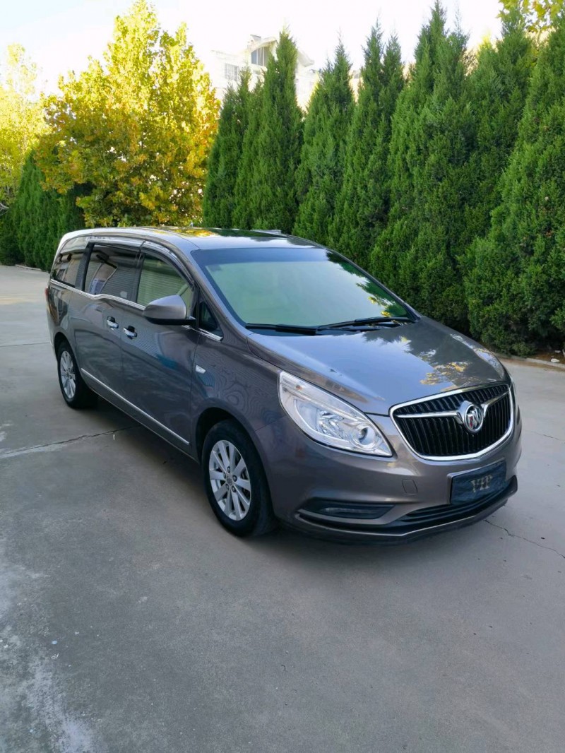 枣庄18年别克GL82