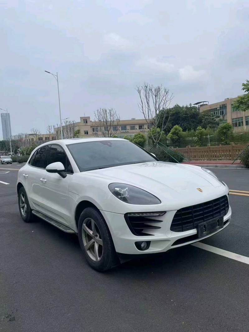 珠海16年保时捷Macan3