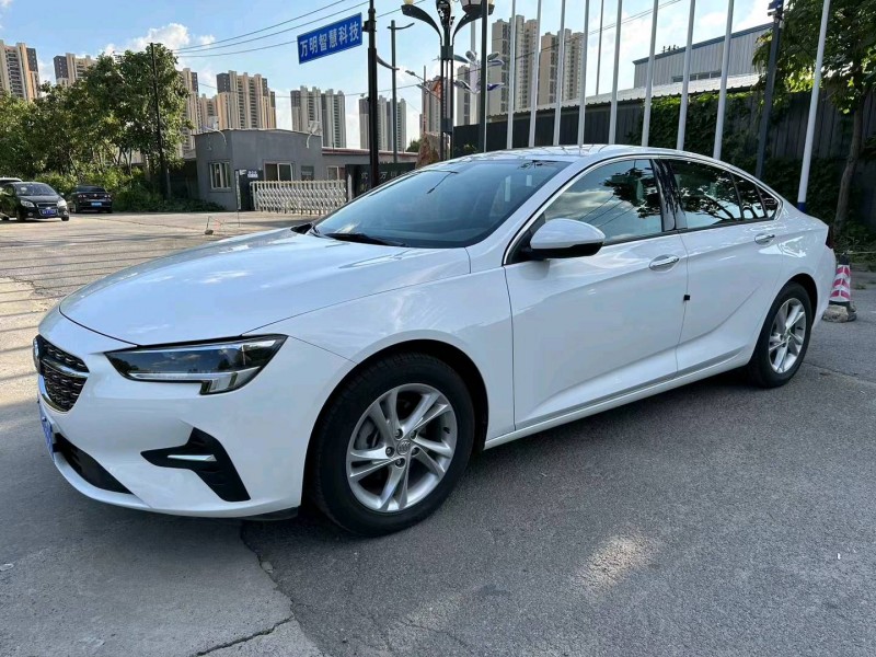 沈阳22年别克君威2