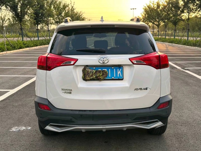 徐州15年丰田RAV49