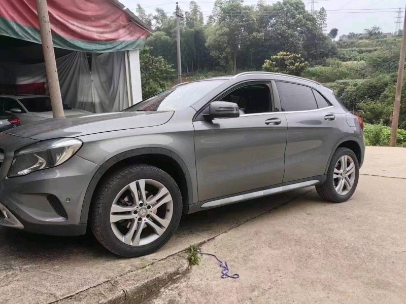 衡阳16年奔驰GLA7