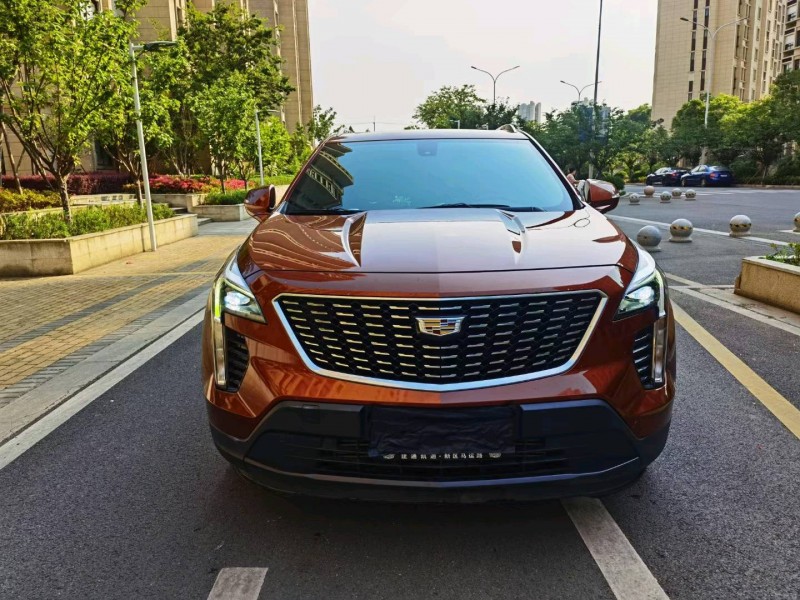苏州19年凯迪拉克XT41