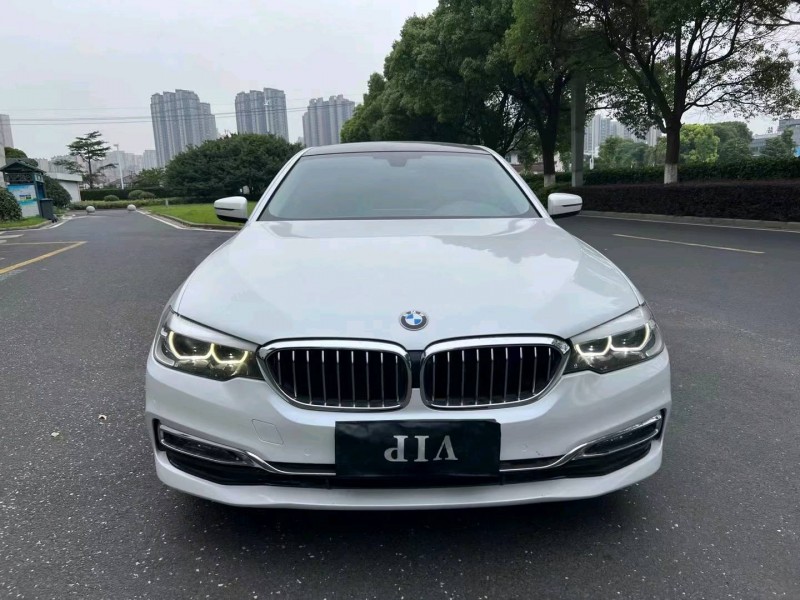 苏州19年宝马5系1