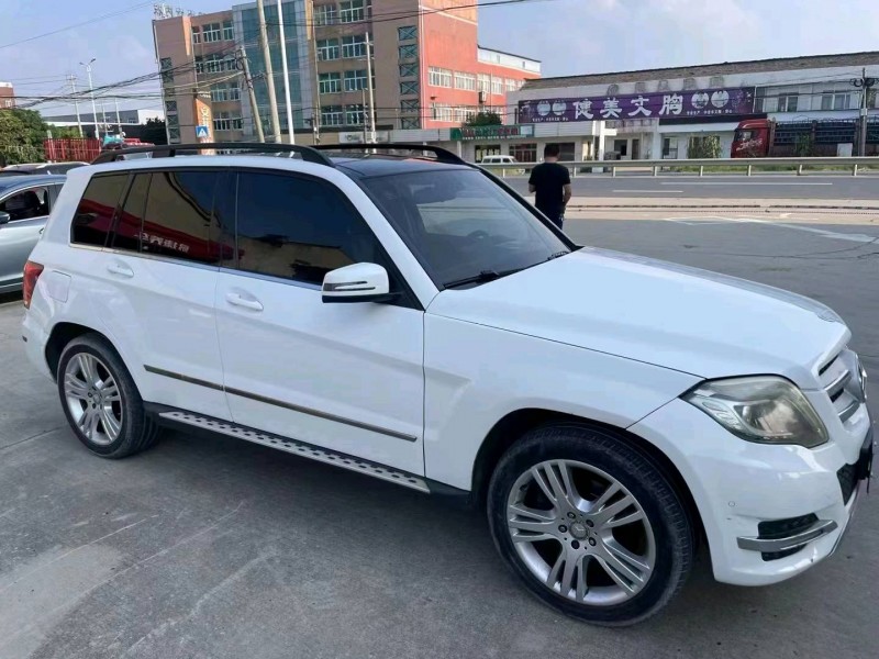 济南14年奔驰GLK3