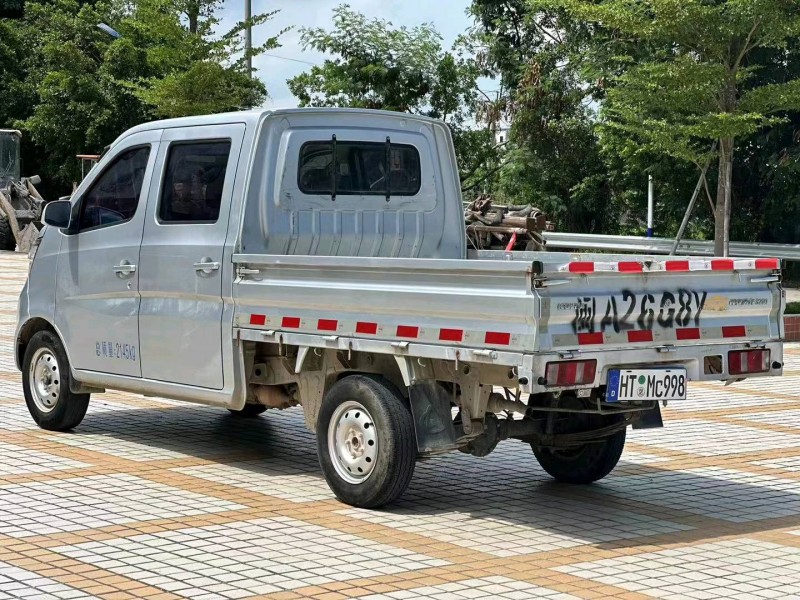 汕头21年长安汽车星卡7