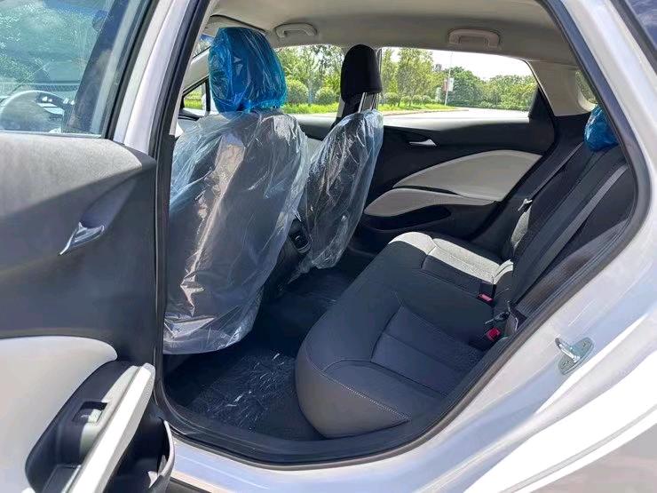 盐城23年别克微蓝4