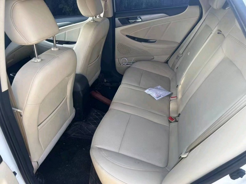 石家庄16年长安汽车逸动4