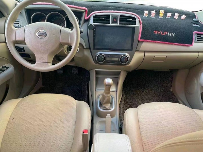 廊坊17年日产轩逸6