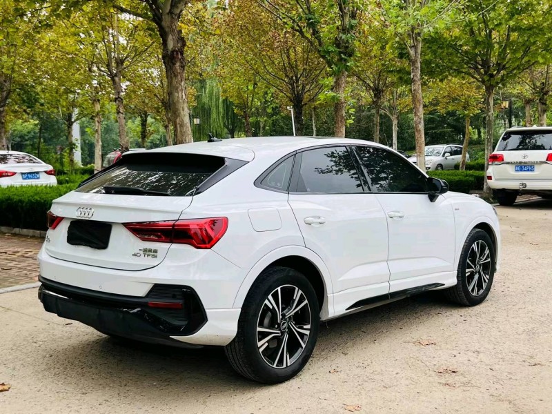 聊城22年奥迪Q38