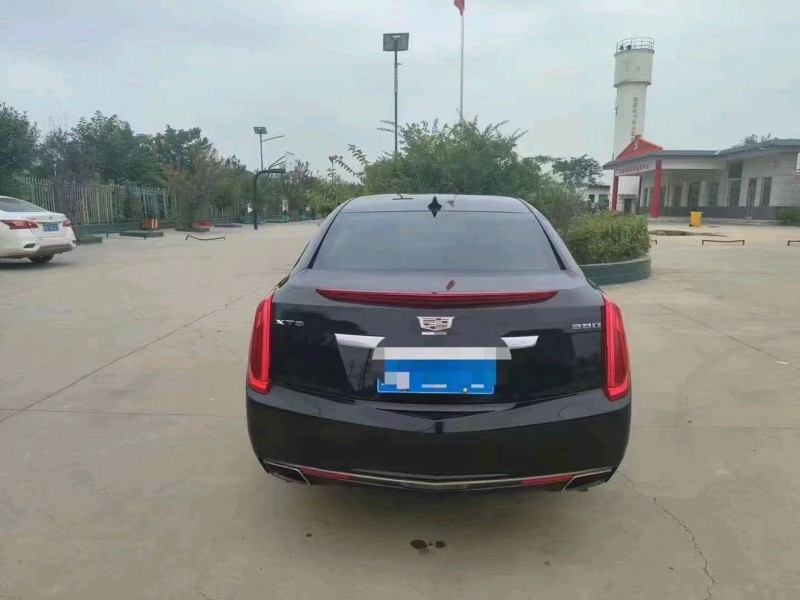 寶雞17年凱迪拉克XTS5
