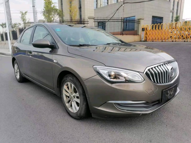 枣庄17年别克英朗3