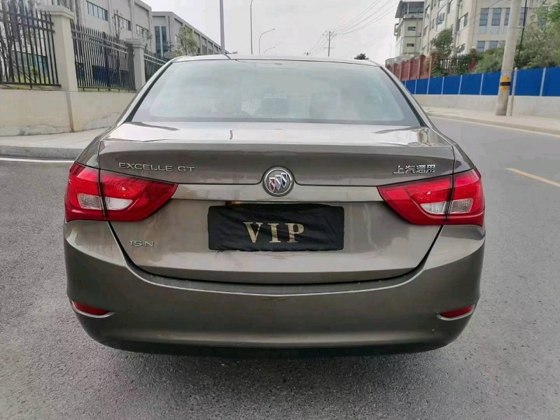 枣庄17年别克英朗5