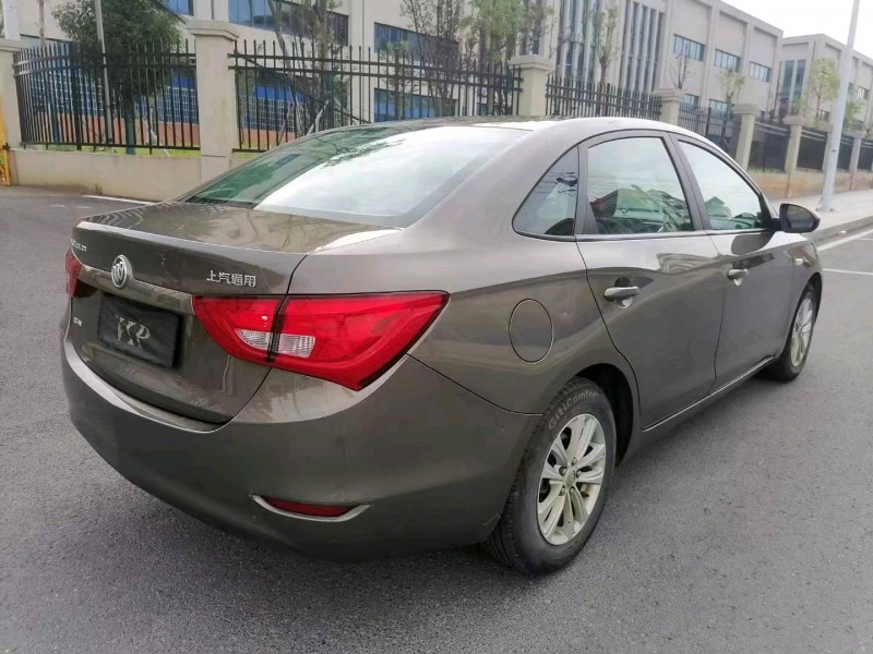 枣庄17年别克英朗6