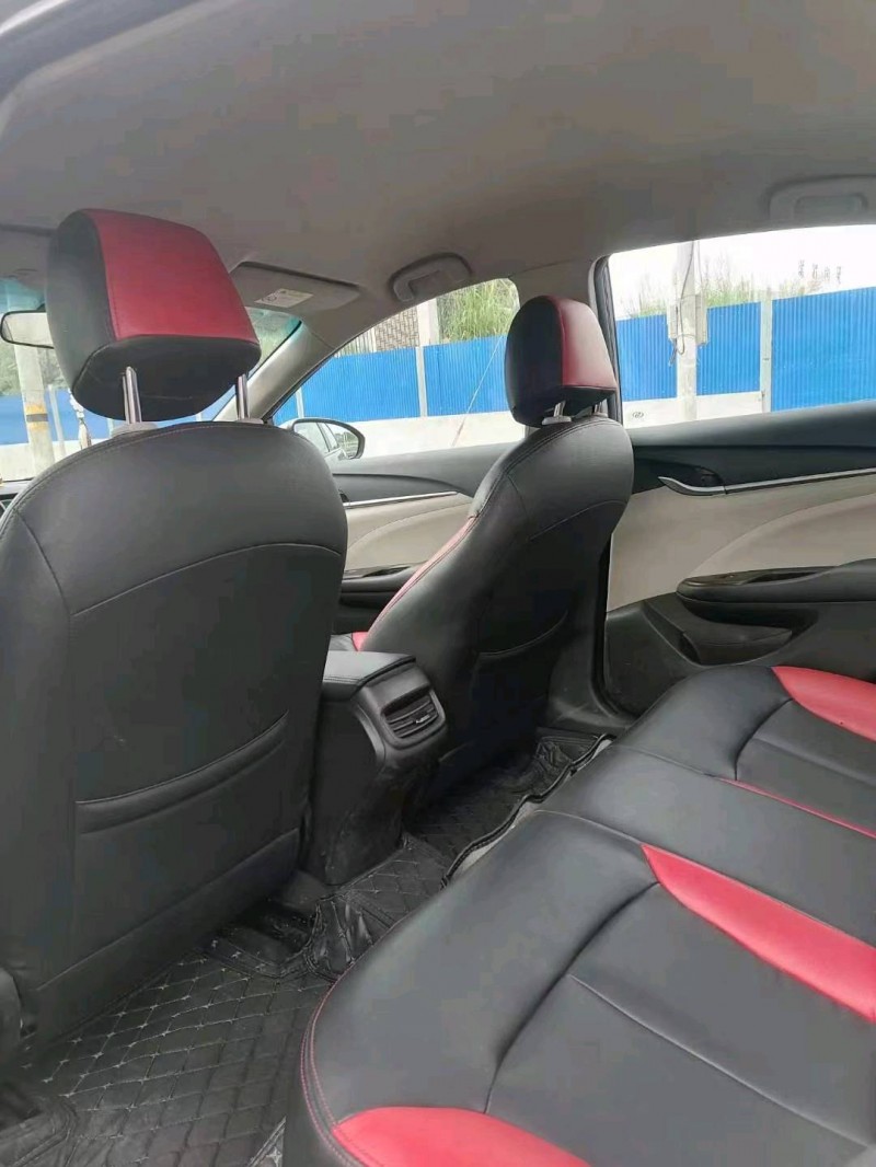 枣庄17年别克英朗7