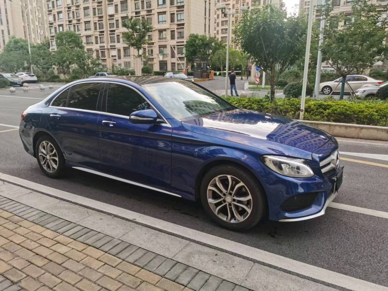苏州15年奔驰C2