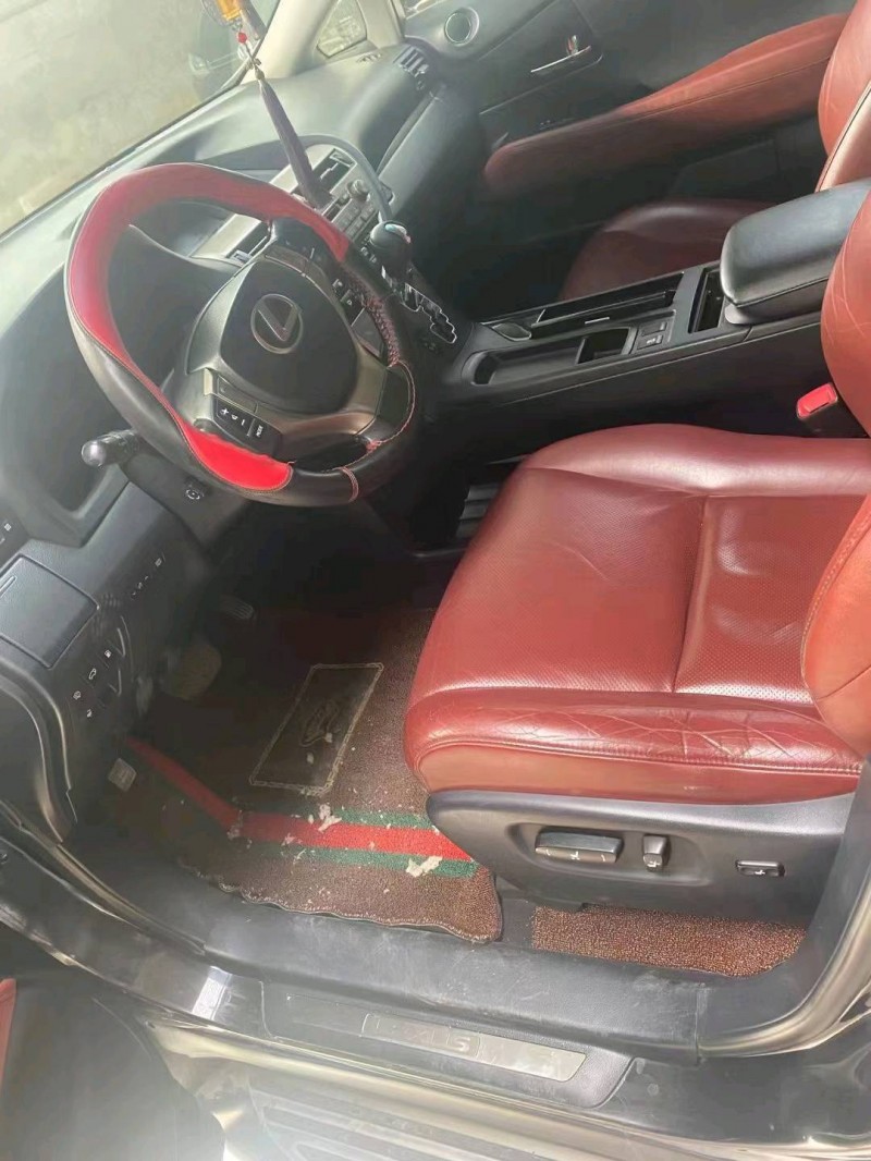 保定13年雷克萨斯RX6