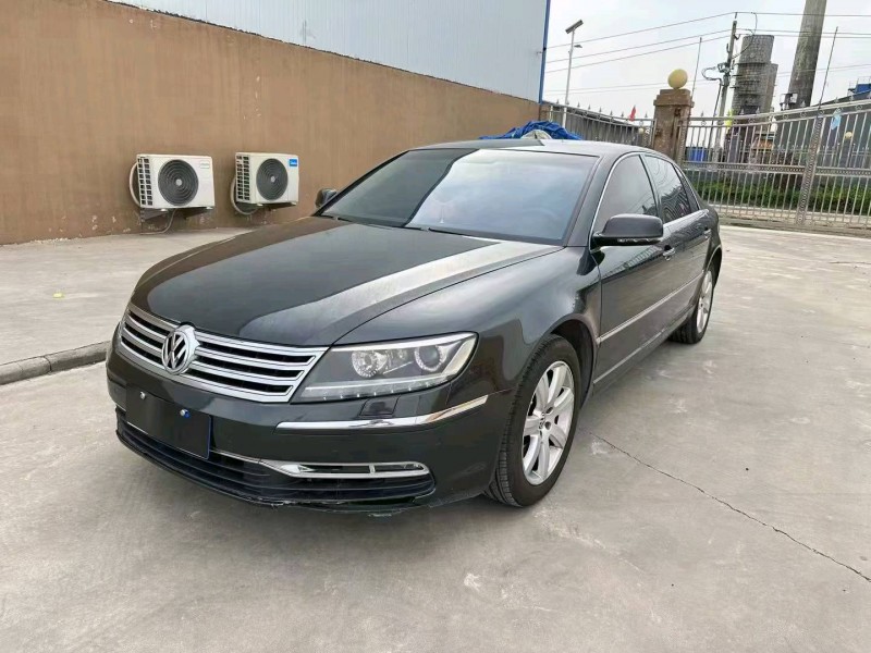 保定12年大众辉腾2