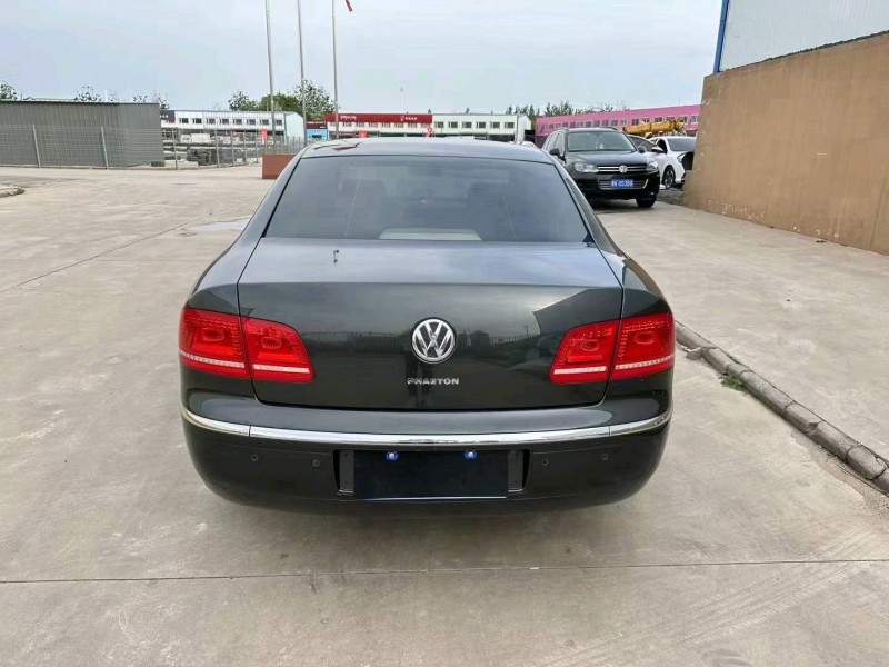 保定12年大众辉腾9