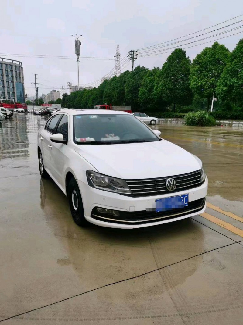 淄博18年大众朗逸2