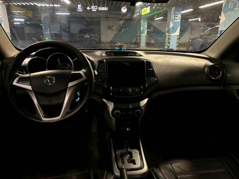臺州14年長安汽車逸動5