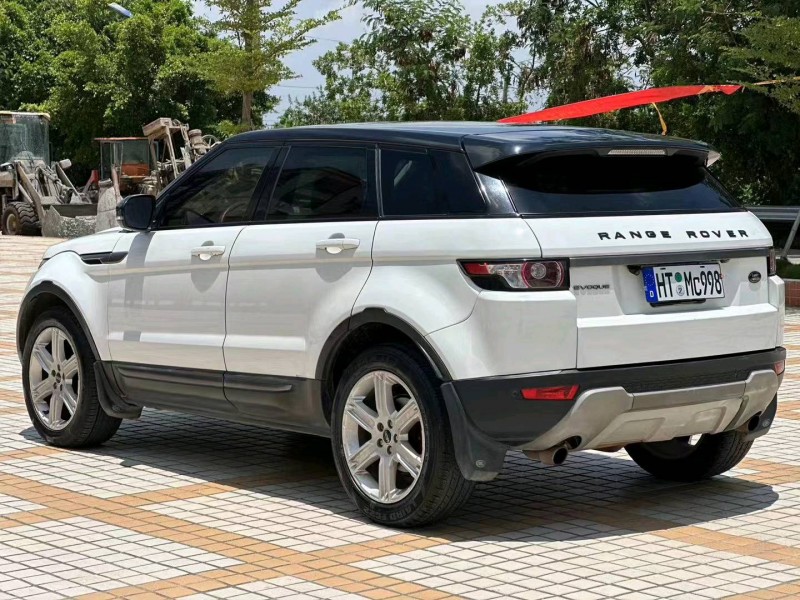 汕头13年路虎极光7