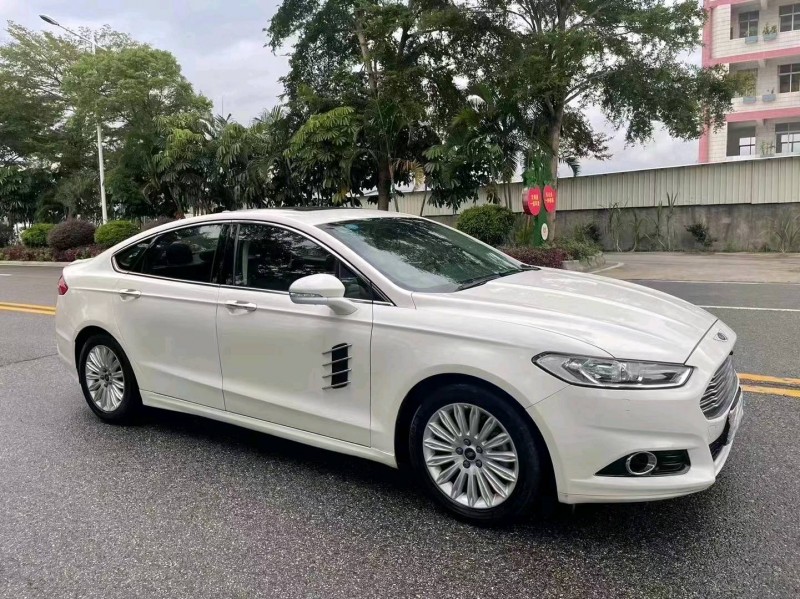 珠海16年福特蒙迪欧2