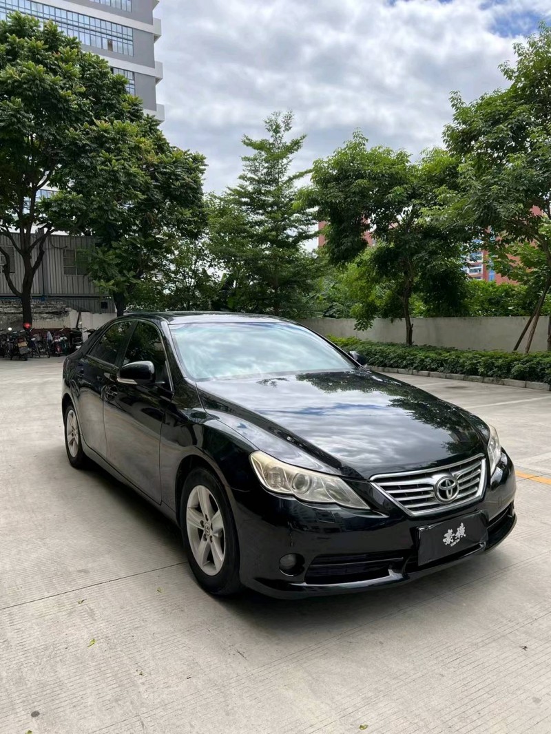 佛山11年丰田锐志2