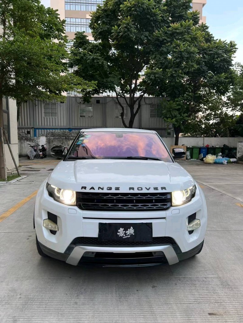 广州12年路虎极光1