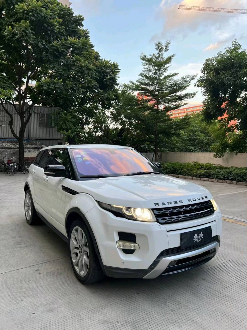 广州12年路虎极光2