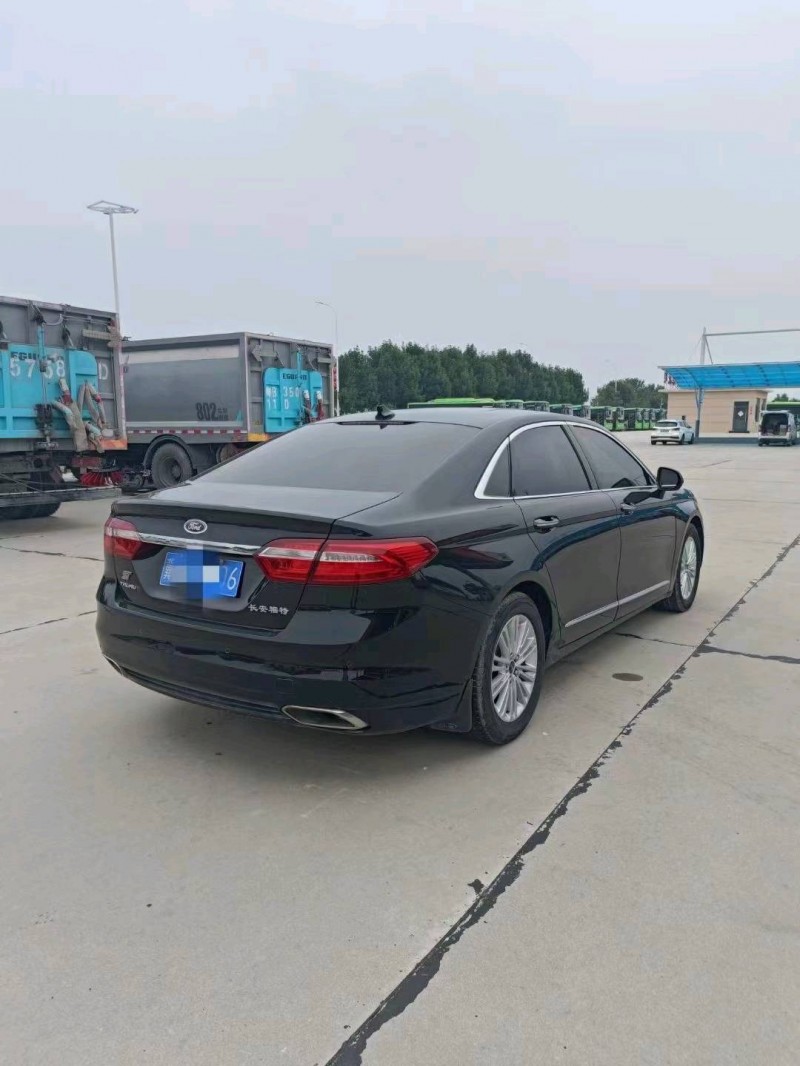 邯郸17年福特金牛座7