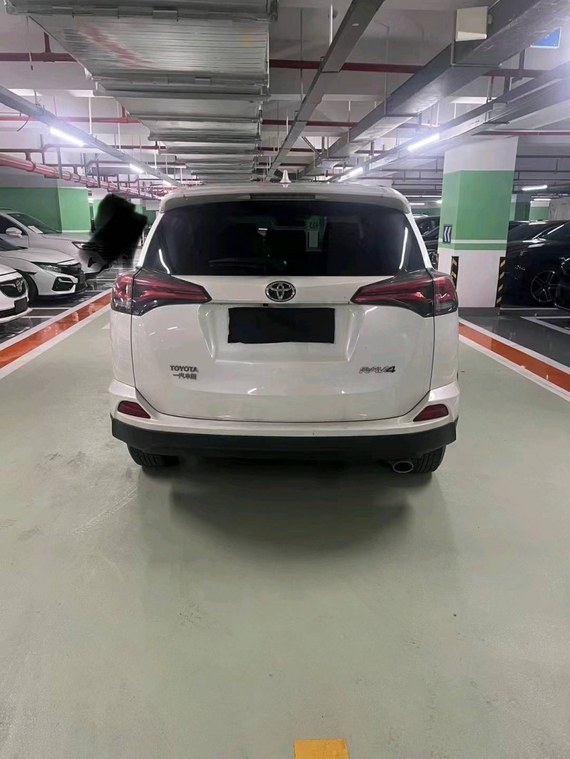 嘉兴19年丰田RAV4荣放9