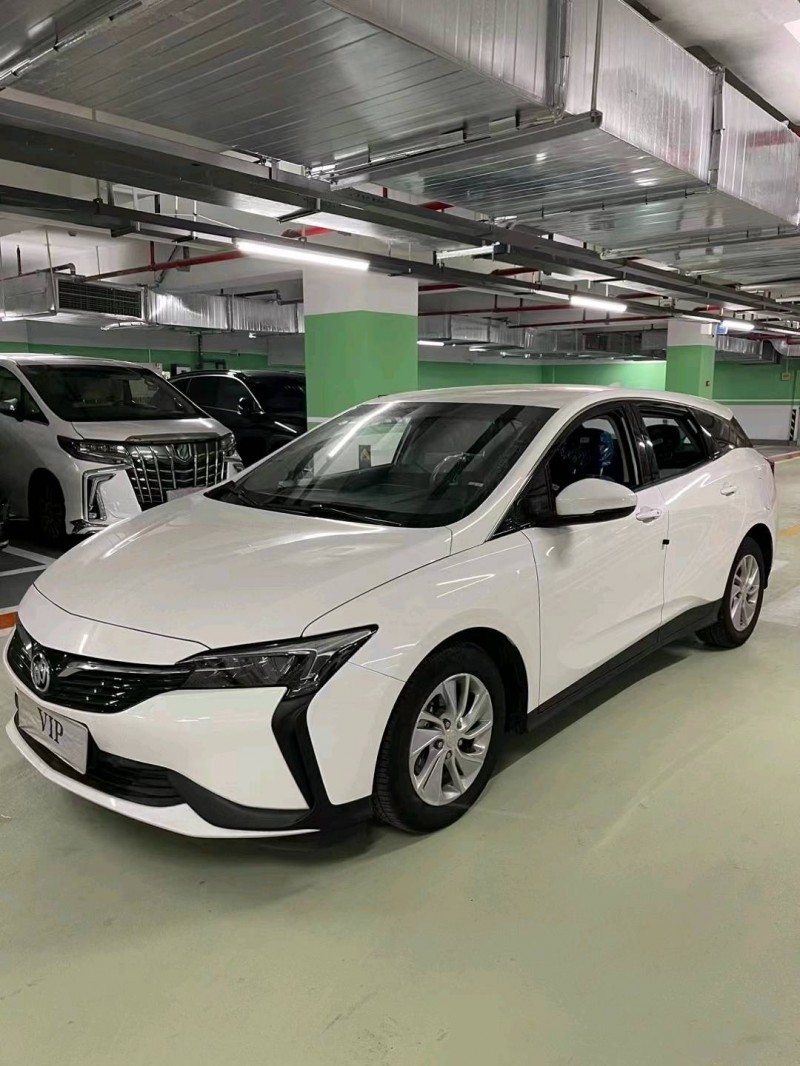 嘉兴23年别克velite63