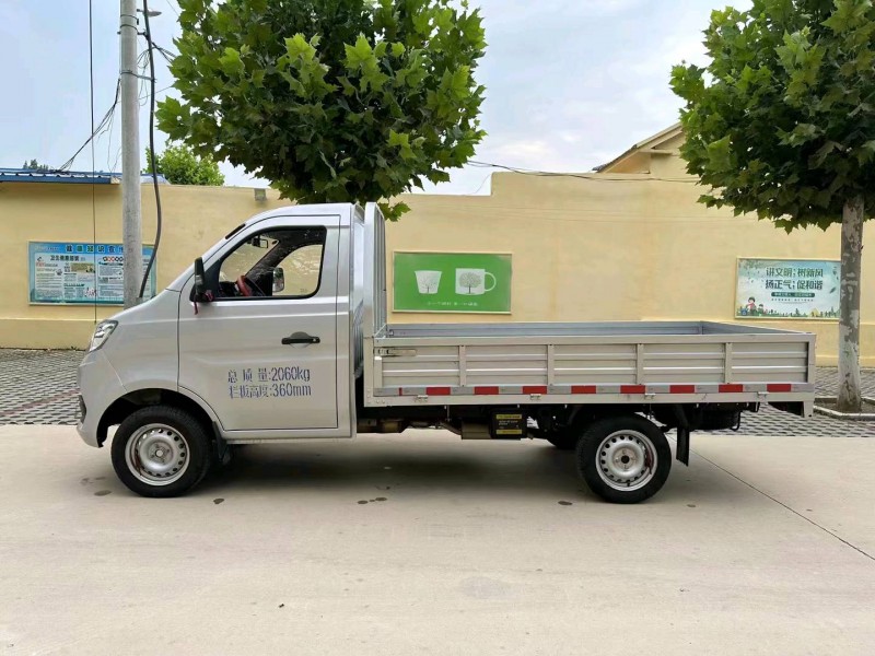 邯郸23年长安汽车跨越3