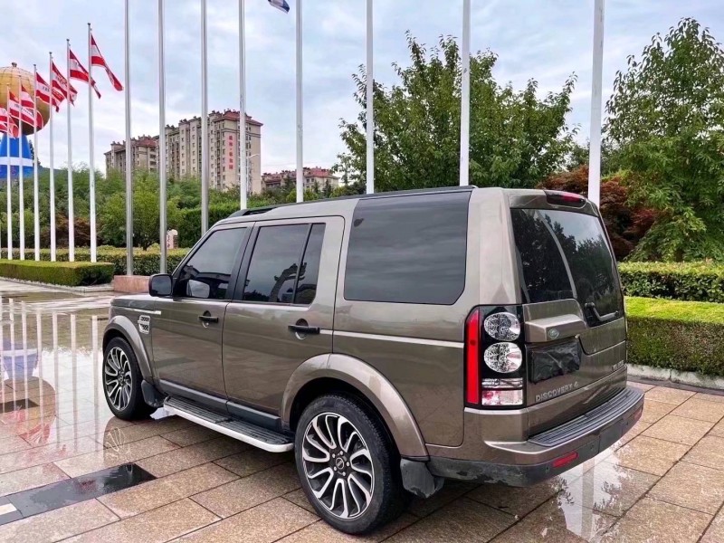 枣庄10年路虎发现8