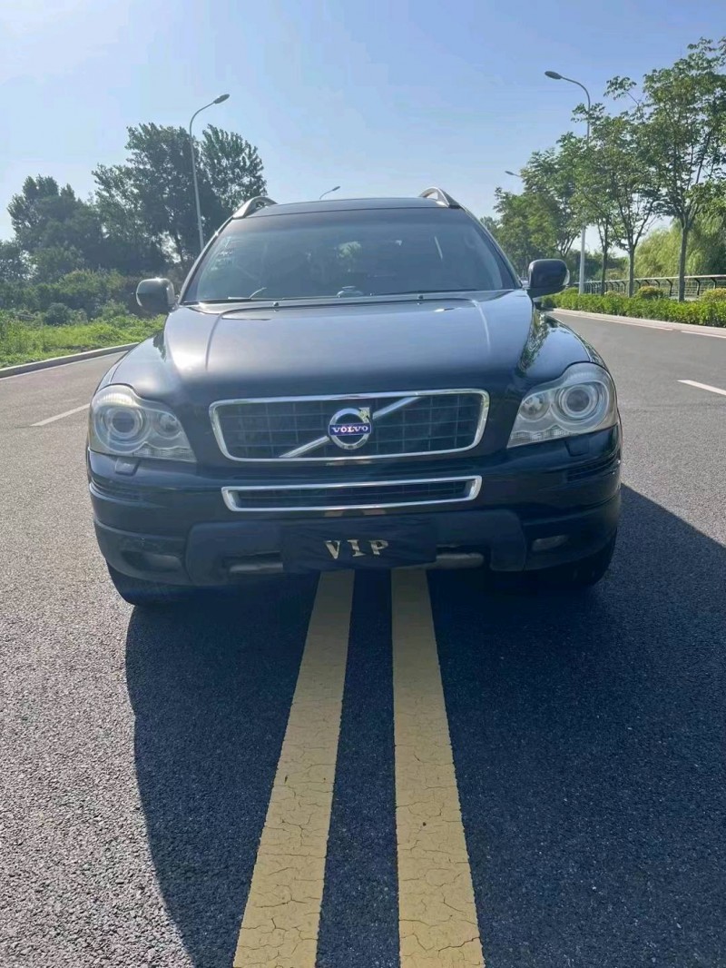东营11年沃尔沃XC901