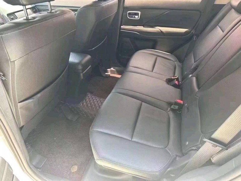 宜昌18年三菱欧蓝德6