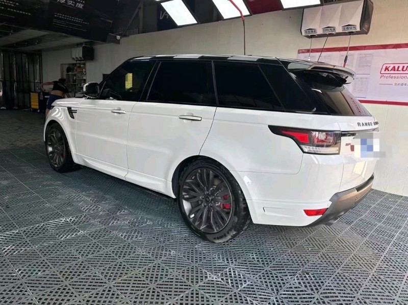 枣庄17年路虎揽胜运动3