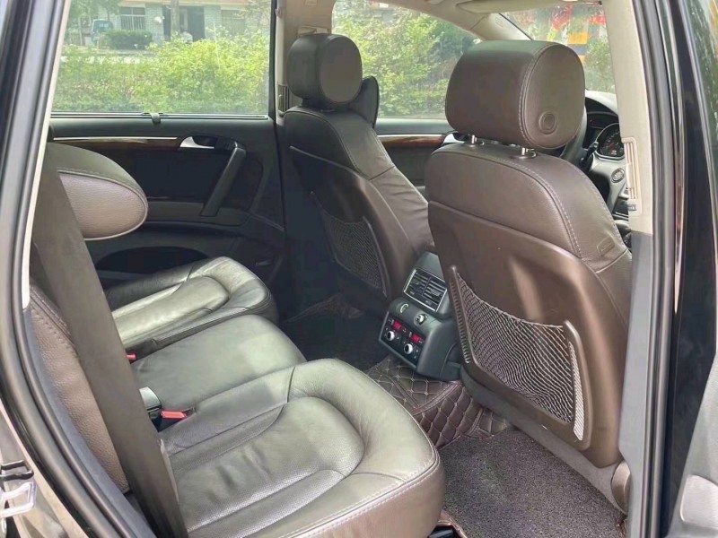 济宁13年奥迪Q74