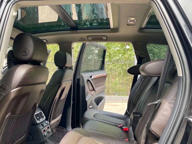 济宁13年奥迪Q78