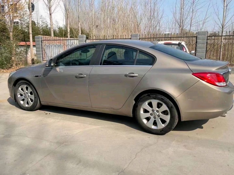 枣庄13年别克君威8